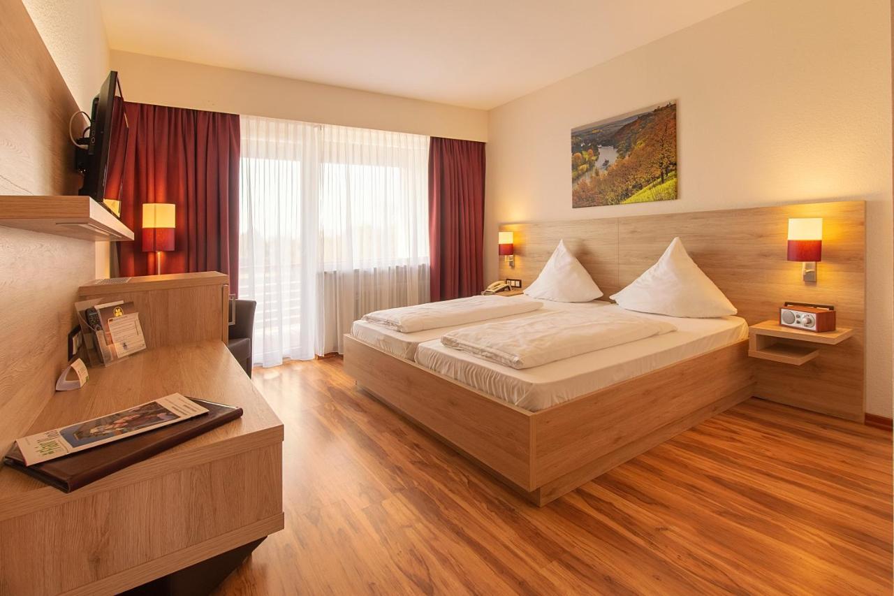 Flair-Hotel Zum Benediktiner Шварцах-ам-Майн Экстерьер фото